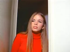 Blonde kikk trenger mer